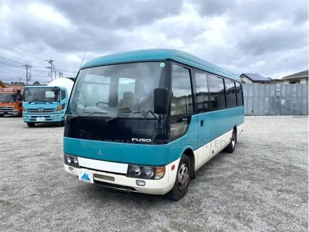 Mitsubishi Fuso Rosa Bus 2006 Kijani - 1
