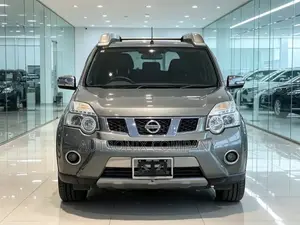 Nissan X-Trail 2013 Metallic Gray