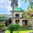 Furnished 4-Bedroom Villa for Rent in Oyster Bay - 2