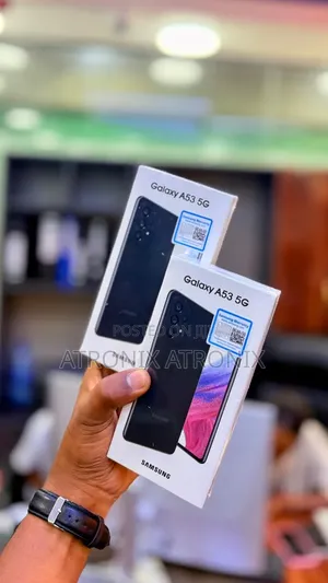New Samsung Galaxy A52 5G 128GB Black