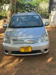 Toyota Raum 2008 Gold - 2