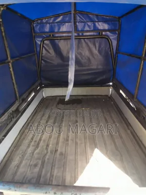 Suzuki Carry 2000 Nyeupe