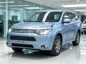 Mitsubishi Outlander 2015 Hybrid