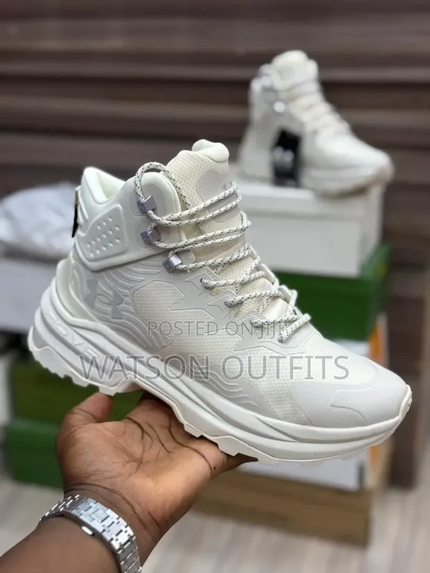 Viat Vya Ngozi vya Under Armour kwa Wanaume - 1
