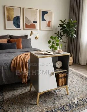 Modern Bedside Table/Side Cabinet