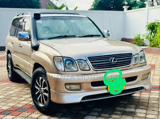 Toyota Land Cruiser 2005 Gold - 1