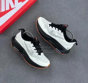 Nike Zoom Sneakers