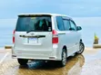 Toyota Noah 2008 Silver - 2