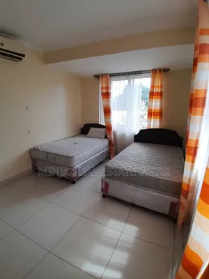 Furnished 4-Bedroom Villa for Rent in Oyster Bay