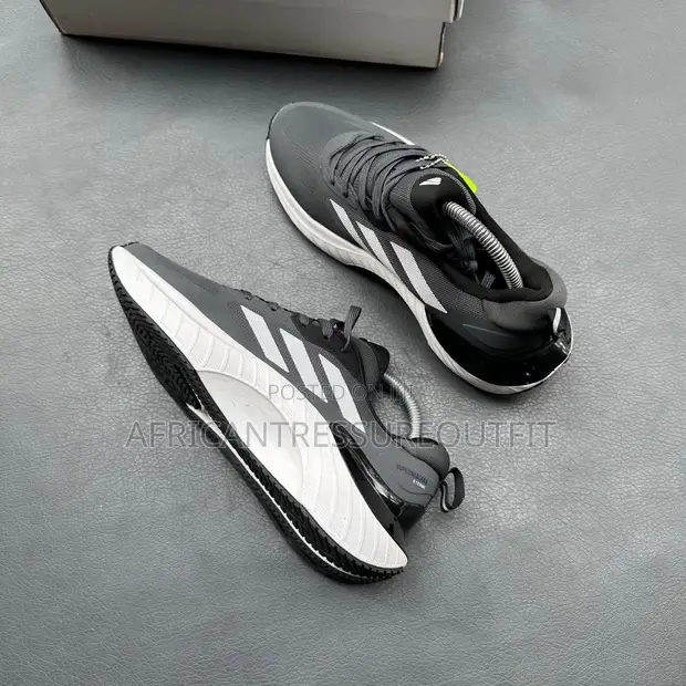 Adidas Super Magma Sneakers - Toleo Lililopunguzwa - 1