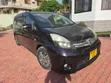 Toyota ISIS 2012 Gray - 3
