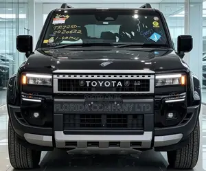 Toyota Land Cruiser LC250 VX 2025 Nyeusi