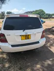 Toyota Kluger 2007 White - 2