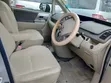 Toyota Noah 2010 Silver - 4