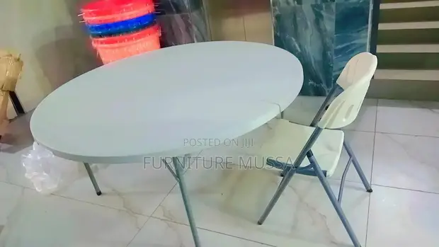 Wood-Mode Round Folding Table (Seats 8+) - 1