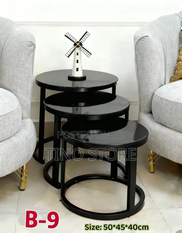 3-in-1 Nesting Coffee/Decoration Table - Glossy Black - 1