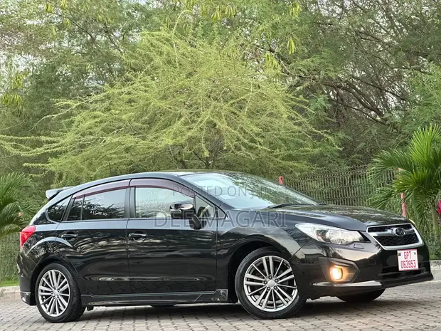 Subaru Impreza GP7 2013 Nyeusi - 1