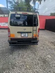 Toyota HiAce 2008 - Yellow - 2