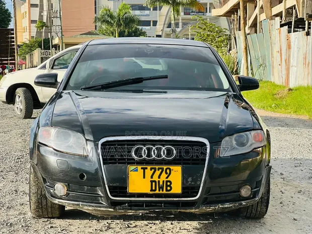 Audi A4 2011 Black - 1