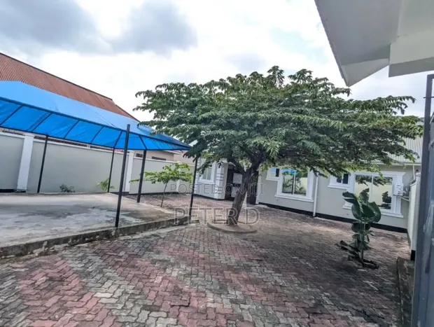 Furnished 1-Bedroom Apartment in Kimara for Rent - 1