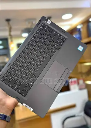 Laptop Mpya Dell Latitude 5300 2-in-1 - Core i7, 8GB RAM, 256GB SSD