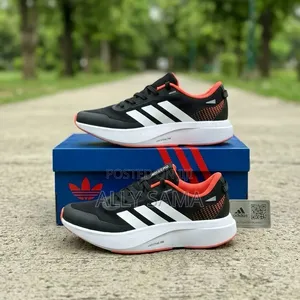 Viatu vya Adidas vya Wanaume - Vipya Kabisa
