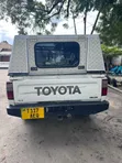 Toyota Hilux 2.5 Cab 2005 White - 3