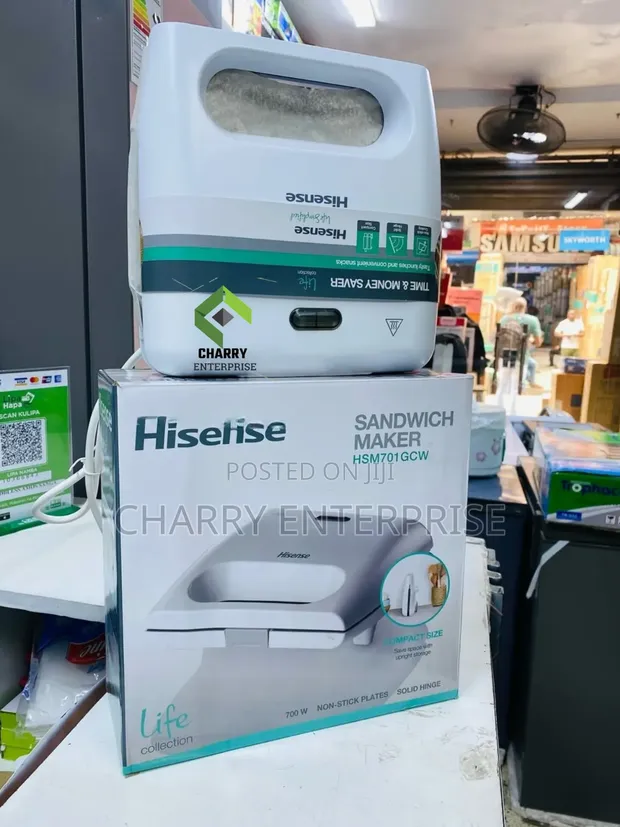 Hisense Sandwich Maker 700W Non-Stick - 1