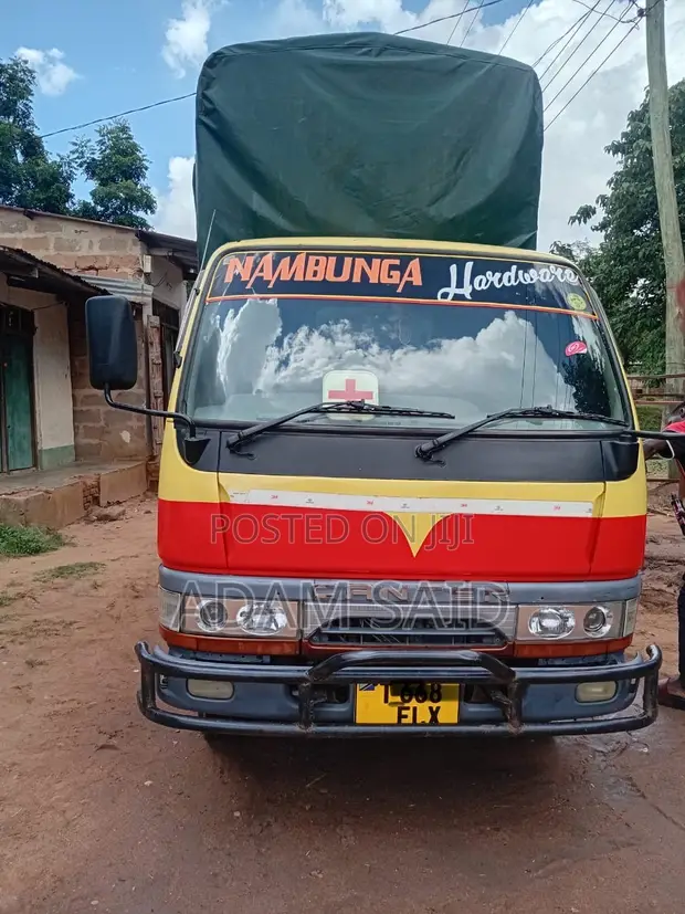 Malori ya Mitsubishi Canter Yanauzwa - 1