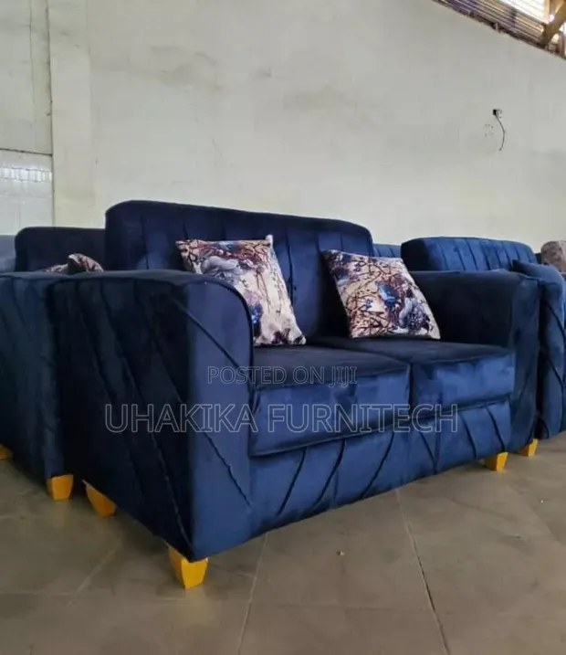 Kochi La Watu 2 - Brand New Two-Seater Sofa - 1