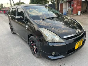 Toyota Wish 2004 - Gray