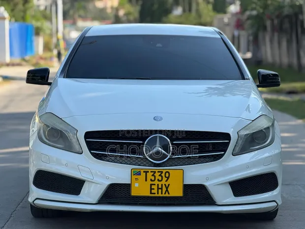 Mercedes-Benz A180 2014 - 1