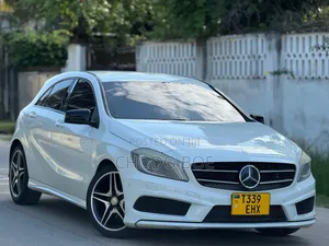 Mercedes-Benz A180 2014