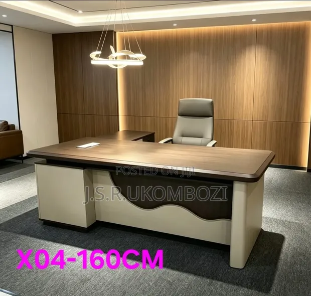 Modern Executive Office Table 160cm - 1