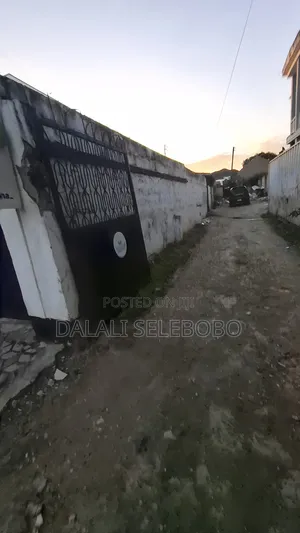 6 Bedroom Bungalow for Sale in Mikocheni B