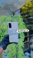 New Samsung Galaxy S20 128GB White - 2