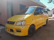Toyota Noah 2001 Yellow - 2