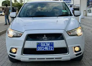 Mitsubishi RVR 2.0 2011