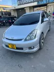 Toyota Wish 2006 Nyeupe - 2