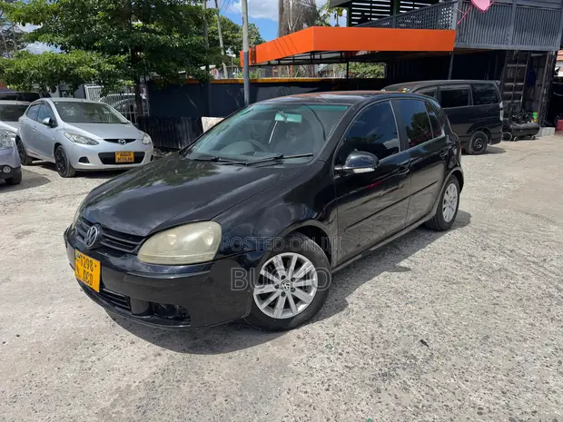 Volkswagen Golf 2008 Black - 1