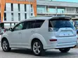 Mitsubishi Outlander 2010 White - 3