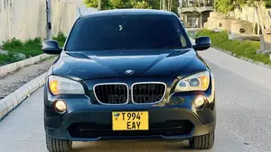 BMW X1 2010 Nyeusi
