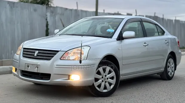 Toyota Premio 2005 Silver - 1