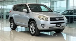 Toyota RAV4 2009 Nyeupe