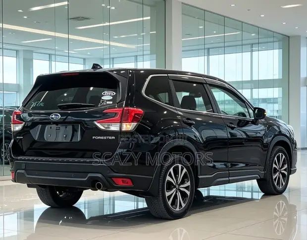 Subaru Forester 2019 Nyeusi - 1