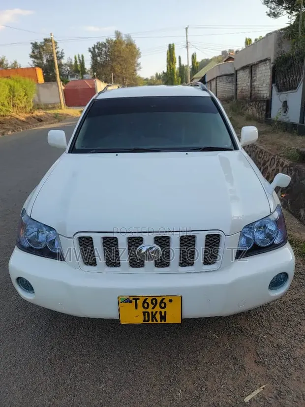 Toyota Kluger 2005 Nyeupe - 1