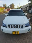 Toyota Kluger 2005 Nyeupe - 1