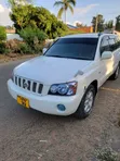 Toyota Kluger 2005 Nyeupe - 3
