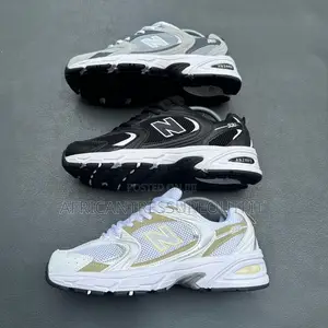 New Balance 530 Sneakers - Rangi Nyingi