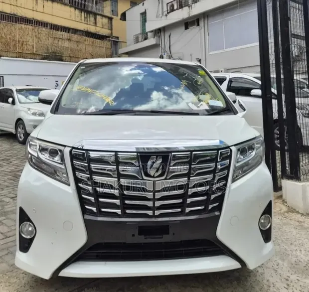 Toyota Alphard 2016 - White - 1